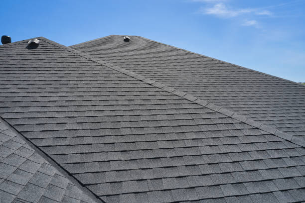 Best Roof Maintenance and Cleaning  in Strawberry, CA